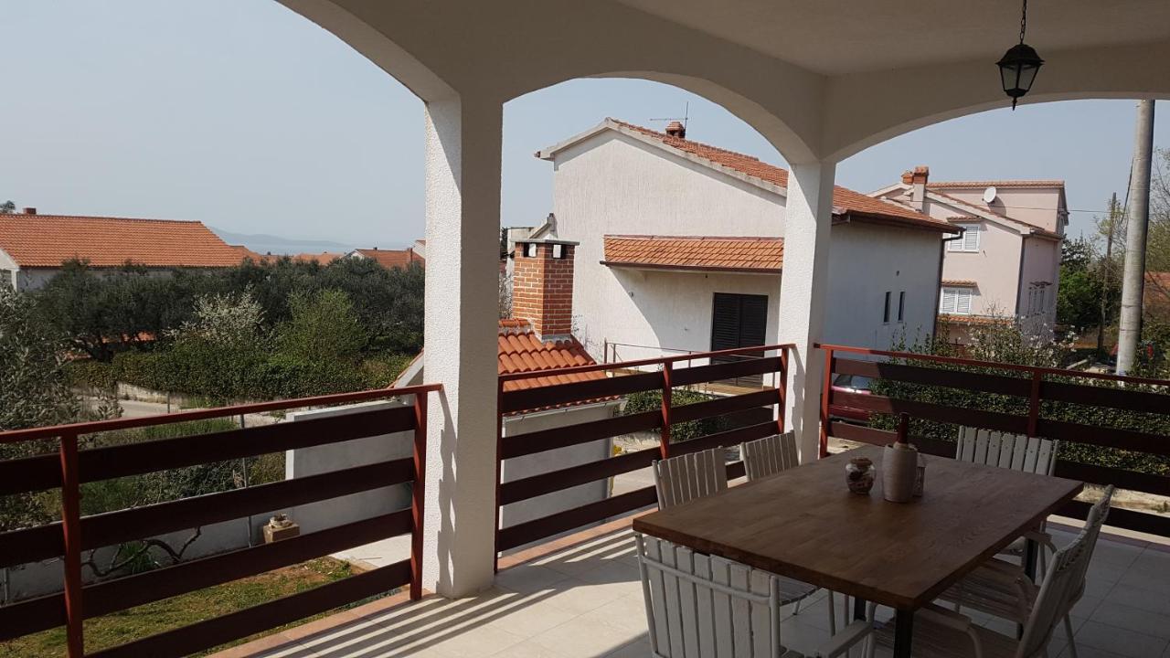 Apartment Pantalon, Big Terrace And Free Parking Zadar Exterior photo